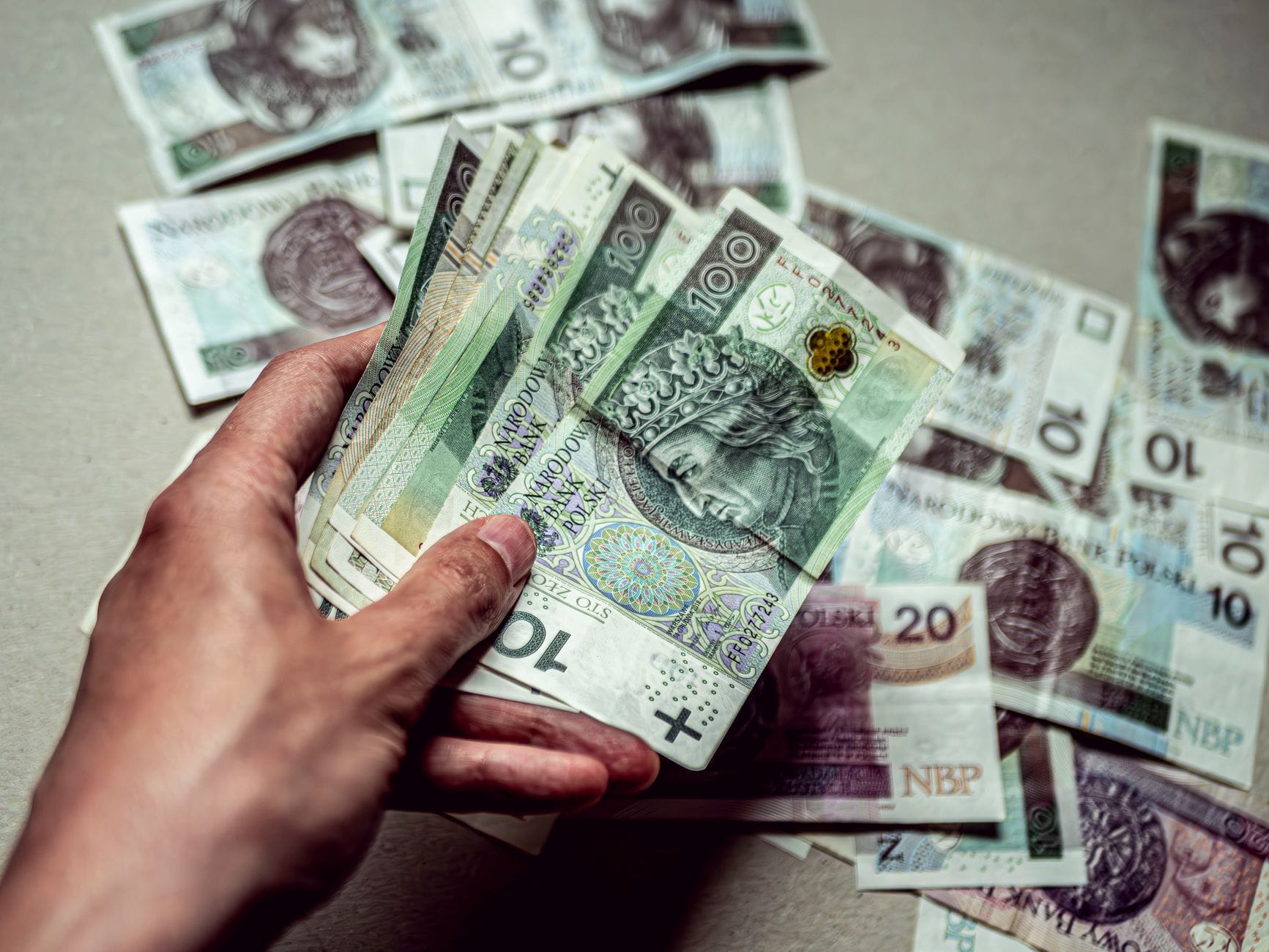 Jak znaleźć pokój lub mieszkanie za granicą gdy jedziesz do pracy busem z Polski